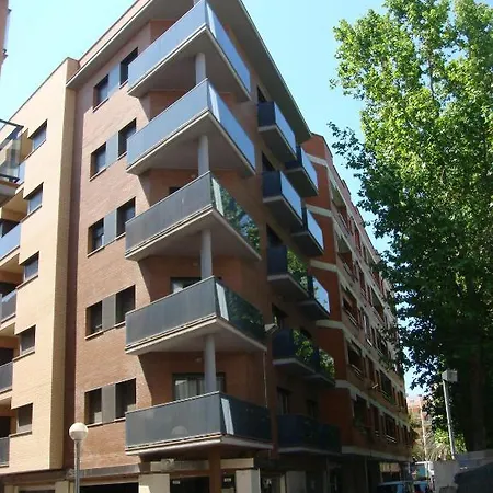 Lloveras Apartment *